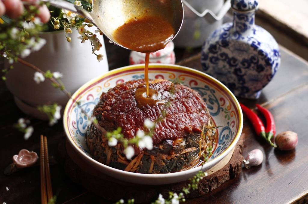 Khâu Nhục